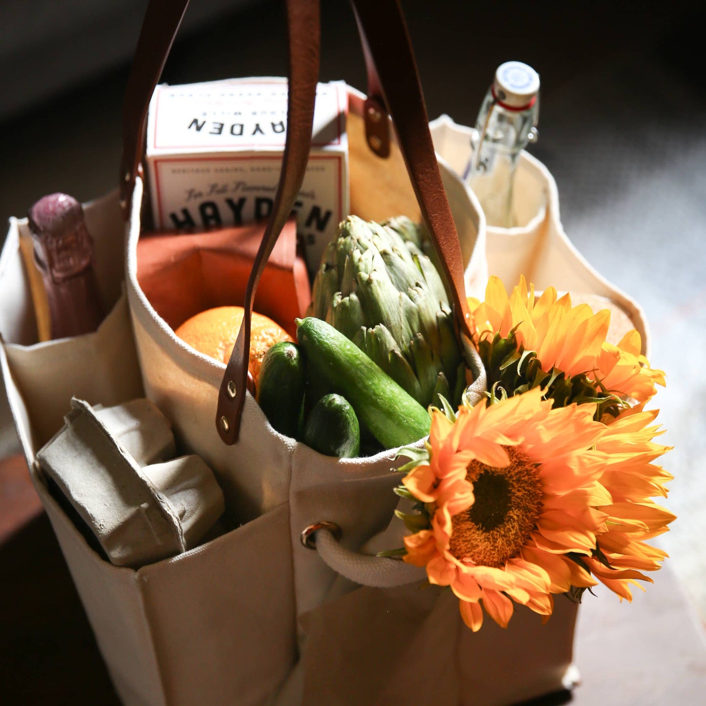 CapaBunga® Heavy-Duty Canvas Tote Bag | Reusable Multi-Pocket Market Tote with Brown Handles & Base