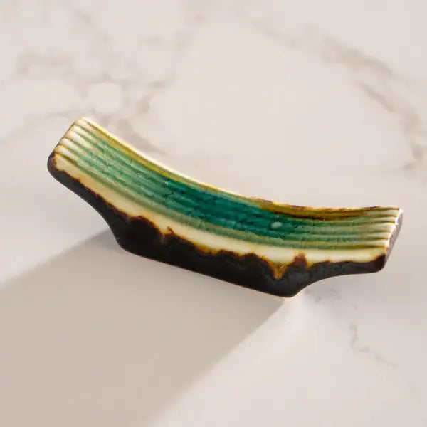 Midori Kanyu Porcelain Chopstick Rest