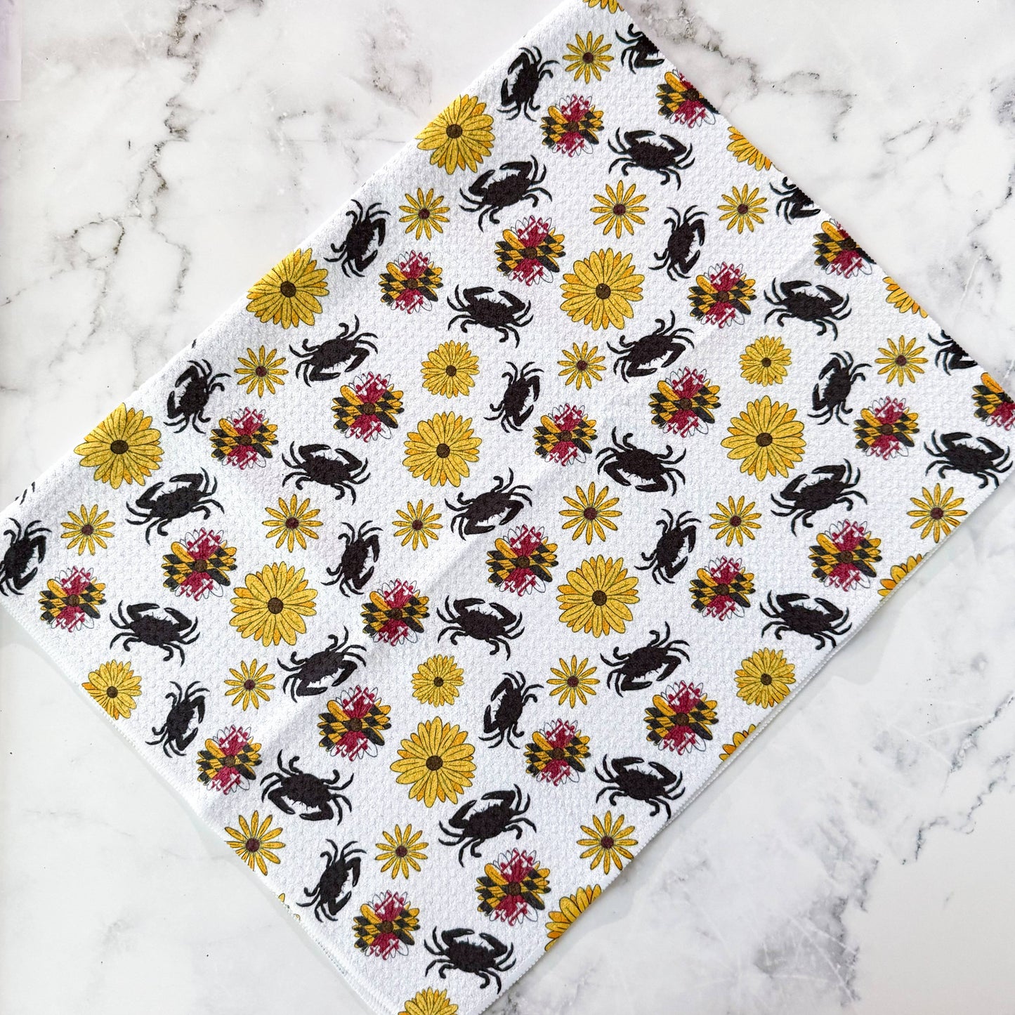 Jami Creates - Maryland Flower & Crab Patterned Waffle Kitchen Dish Towel: Without a band