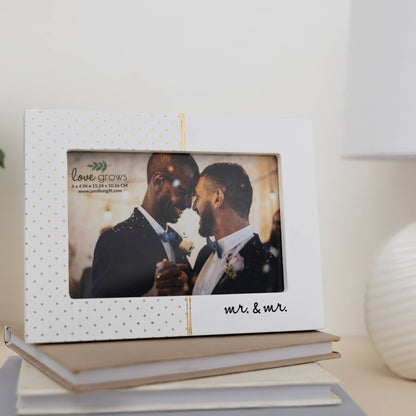 "Mr. & Mr." Rustic Whitewashed 7.5" x 5.5" Photo Frame - Holds 6" x 4" Picture