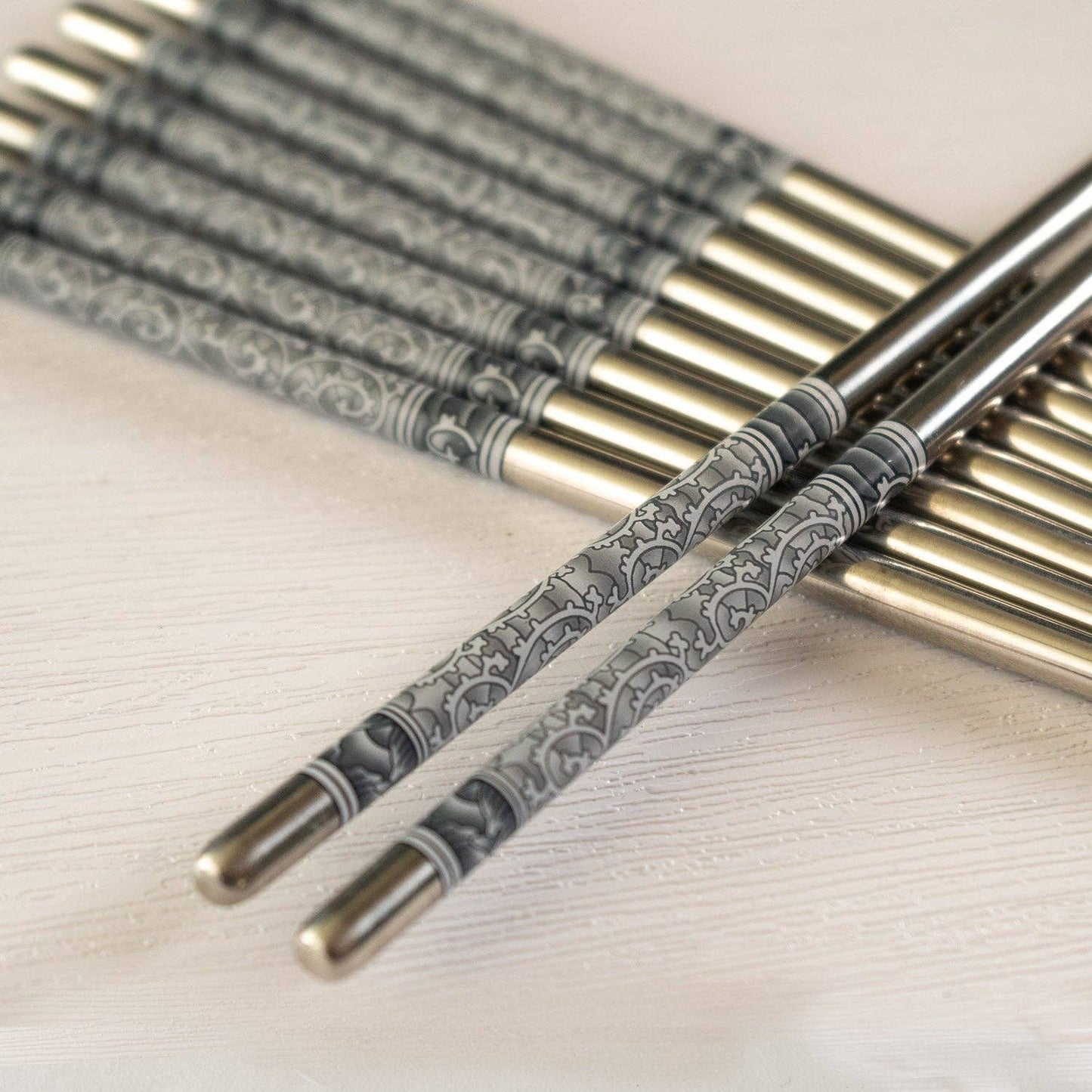 5 Piece Motif Pattern Design Chopsticks Set Stainless Steel