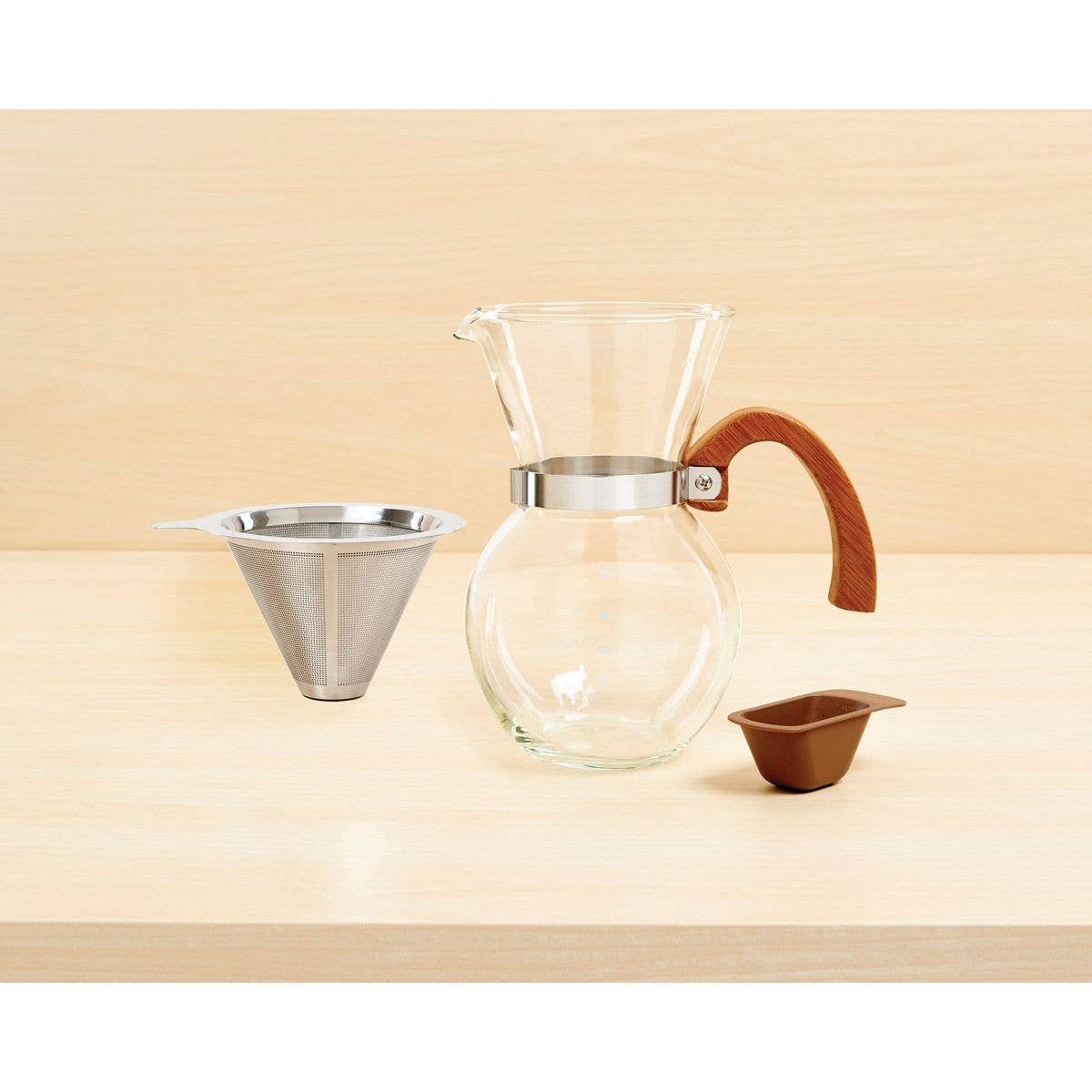 Fino Pour-Over Coffee Maker With Bamboo Handle