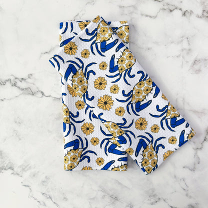 Jami Creates - Maryland Blue Crab Patterned Waffle Kitchen Dish Towel: Without a band
