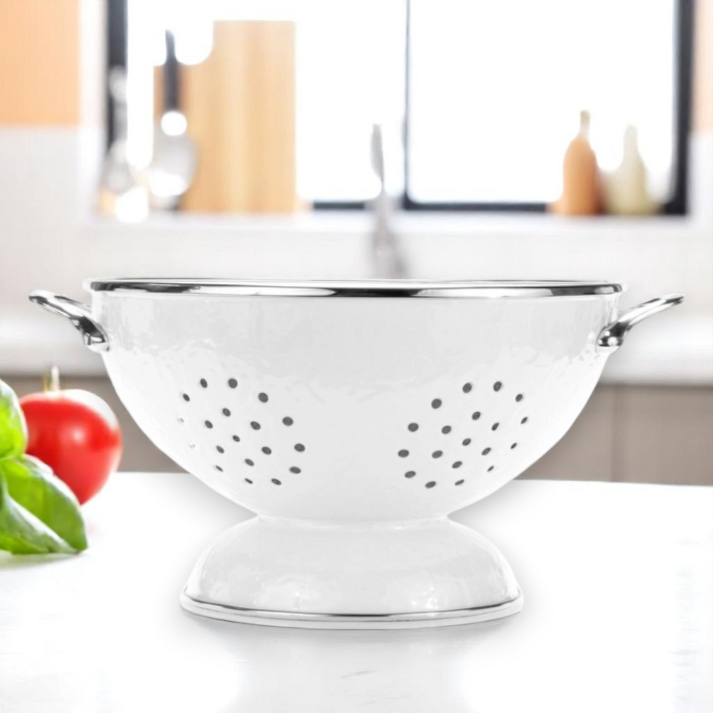 Golden Rabbit White Petite Colander