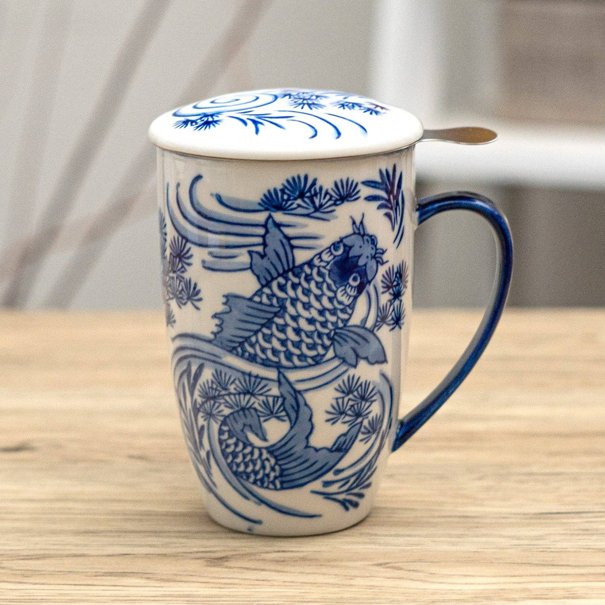 Koi Fish Design 15 oz Tea Mug with Lid &amp; Infuser