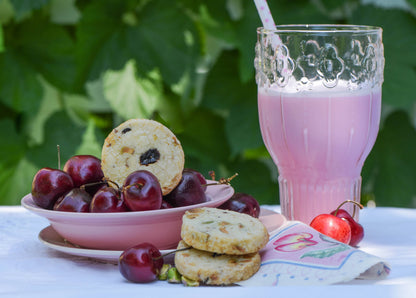 Pistachio Cherry Sable - 6 Oz