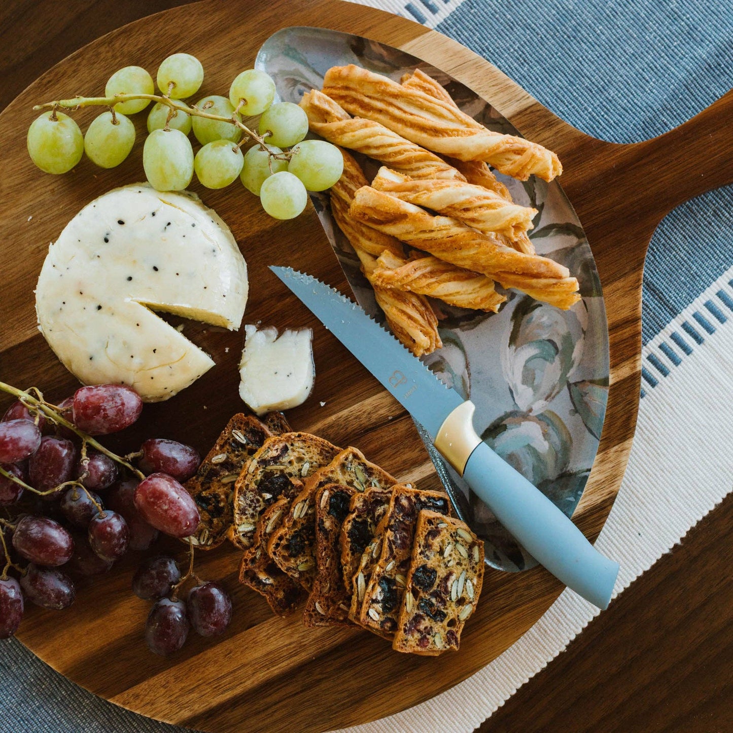 Wooden Serving Tray - Pewter Shells